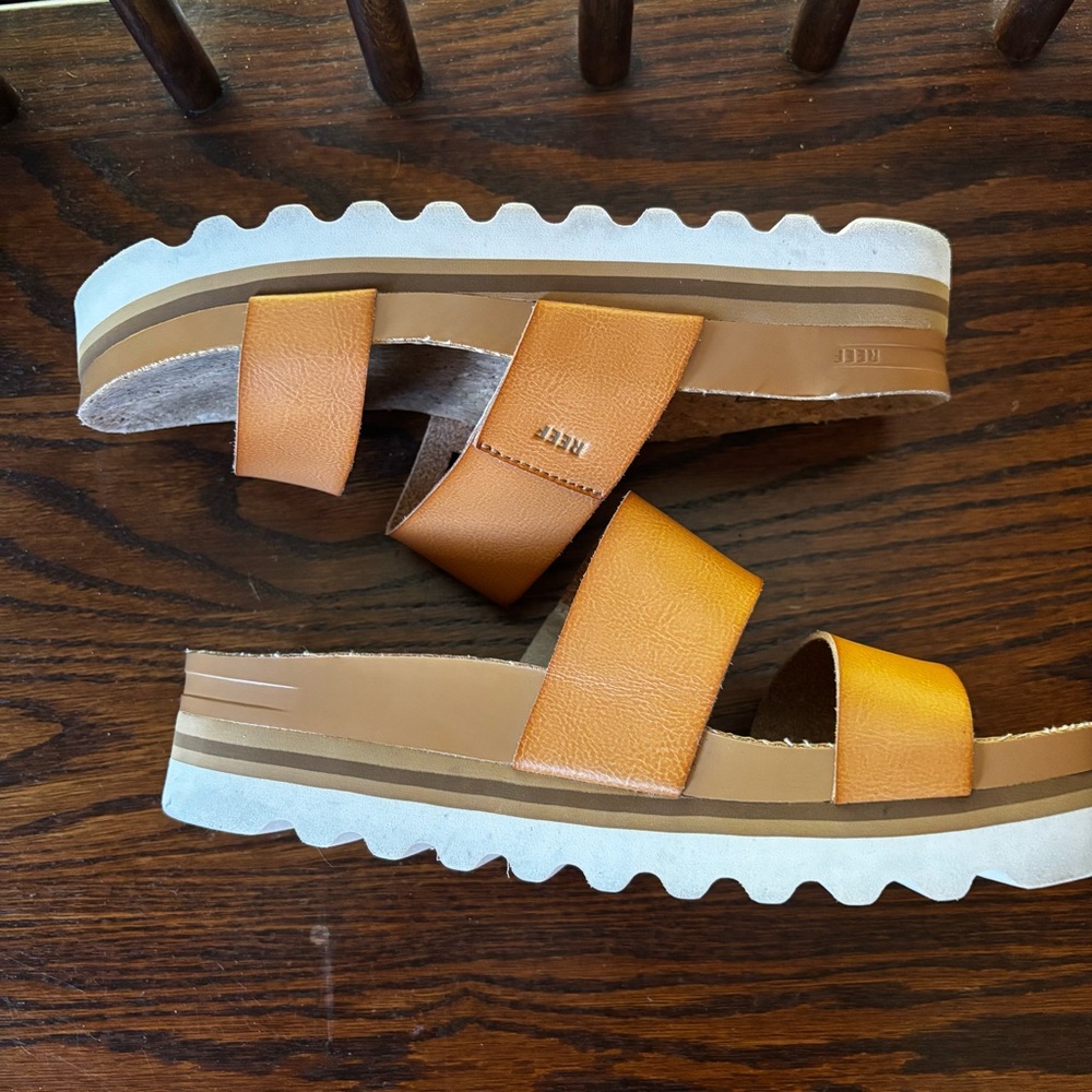 Reef Women's Cushion Vista Hi Platform Sandal Size 8 - Picture 7 of 10